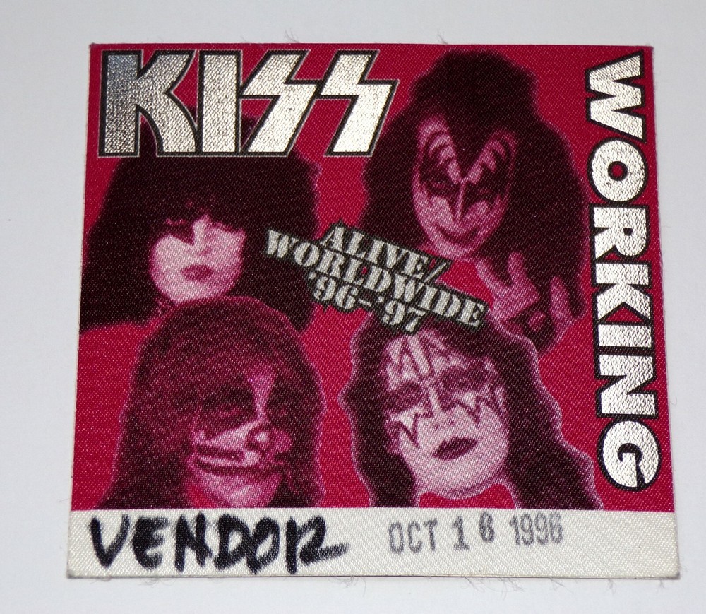 KISS Satin Pass Reunion Concert Tour '96 MerchBooth Oct16 Detroit Auburn vintage