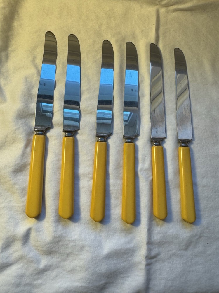 Vintage Butterscotch Bakelite Knives 6pcs.