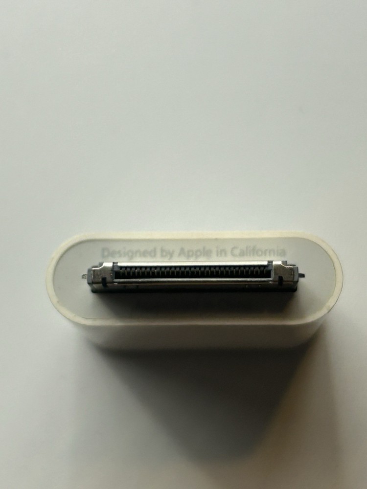 Apple iPad Camera Connection Kit Model A1358 USB to 30 pin iPhone
