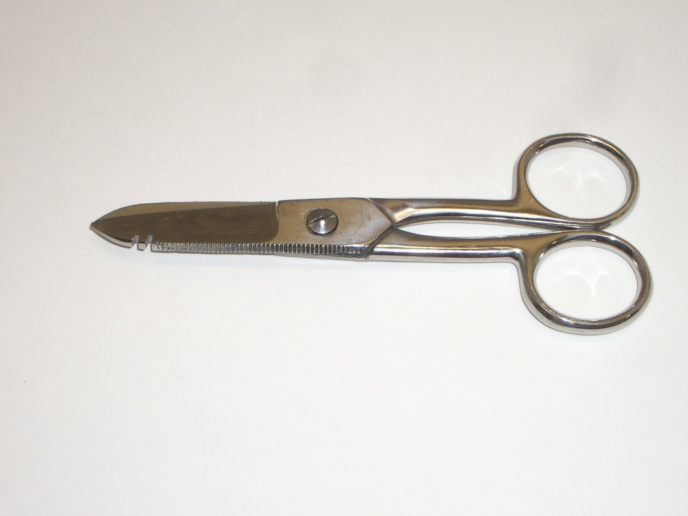 GC ELECTRONICS 12-292 ELECTRICIANS SCISSORS TOOL TRIM COAX CABLE SHIELD BRAID