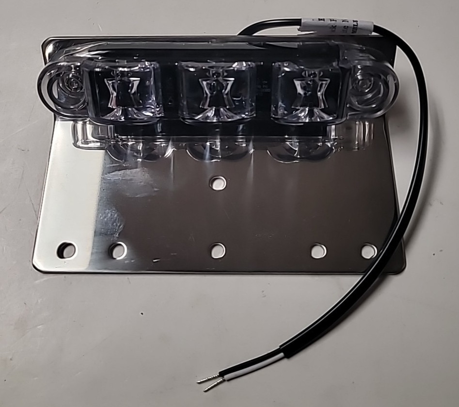 TecNiq E10 EVERYWHERE Light 6" LED Flood WATERPROOF  USA