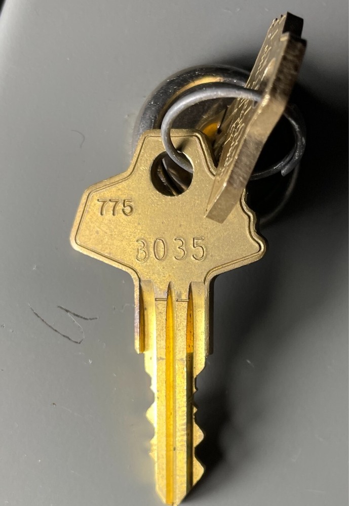 Lund Key Cabinet For 130 Keys Unused