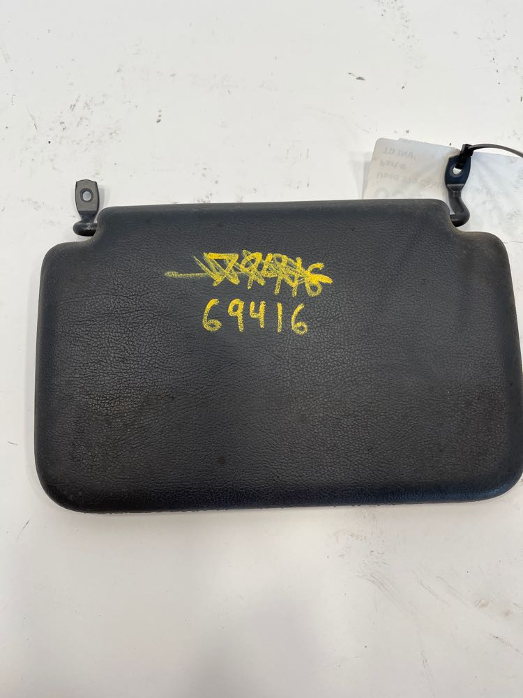 2015 Peterbilt 579 Visor (654-10604)