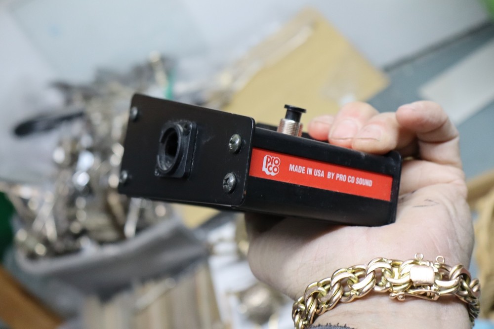 ProCo Cough Drop Muting Switch -Red 2001