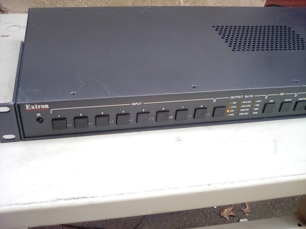 Extron Scaling Presentation Switcher IN1508