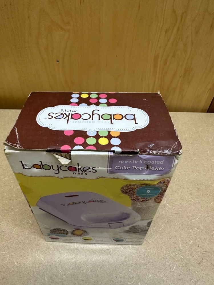 Babycakes Mini's Cake Pop Maker Model CPM-20