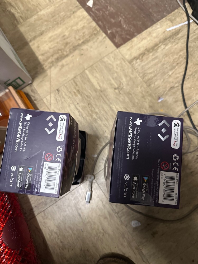 Merge cubes