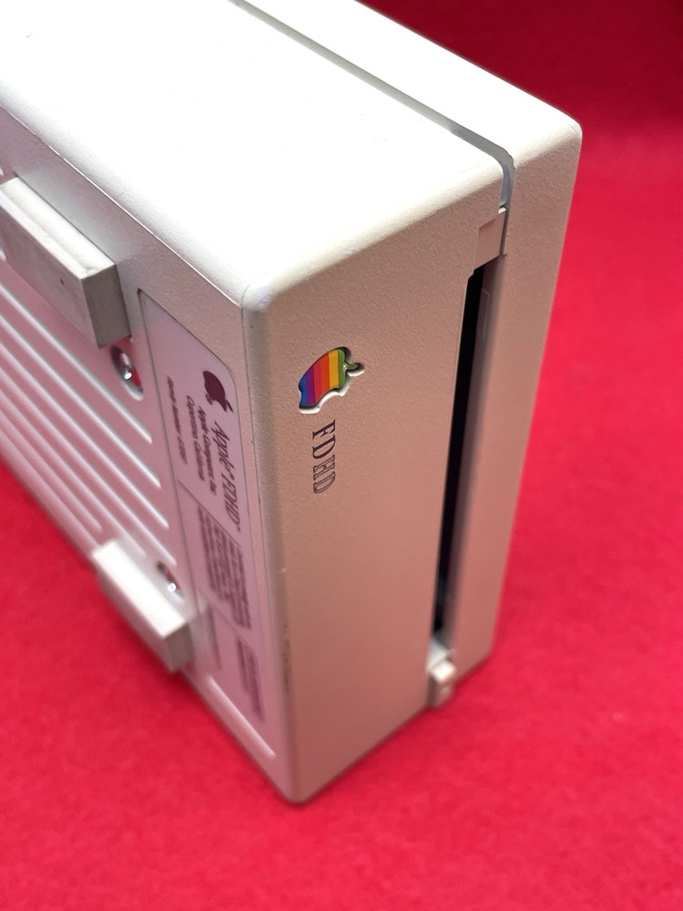 VINTAGE APPLE FDHD EXTERNAL SUPER DRIVE G7287 UNTESTED 1988 APPLE COMPUTERS