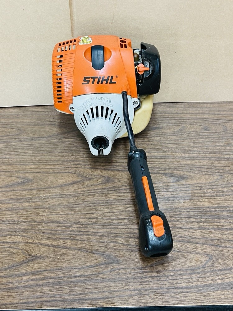 STIHL FS110R String Trimmer Engine Head For Parts / Project Read Notes Valves 🛠