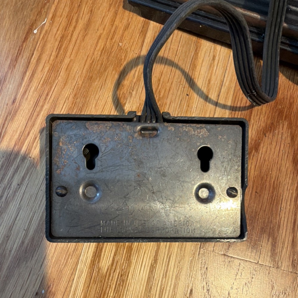 Lionel Transformer Controller with Track Black Plastic