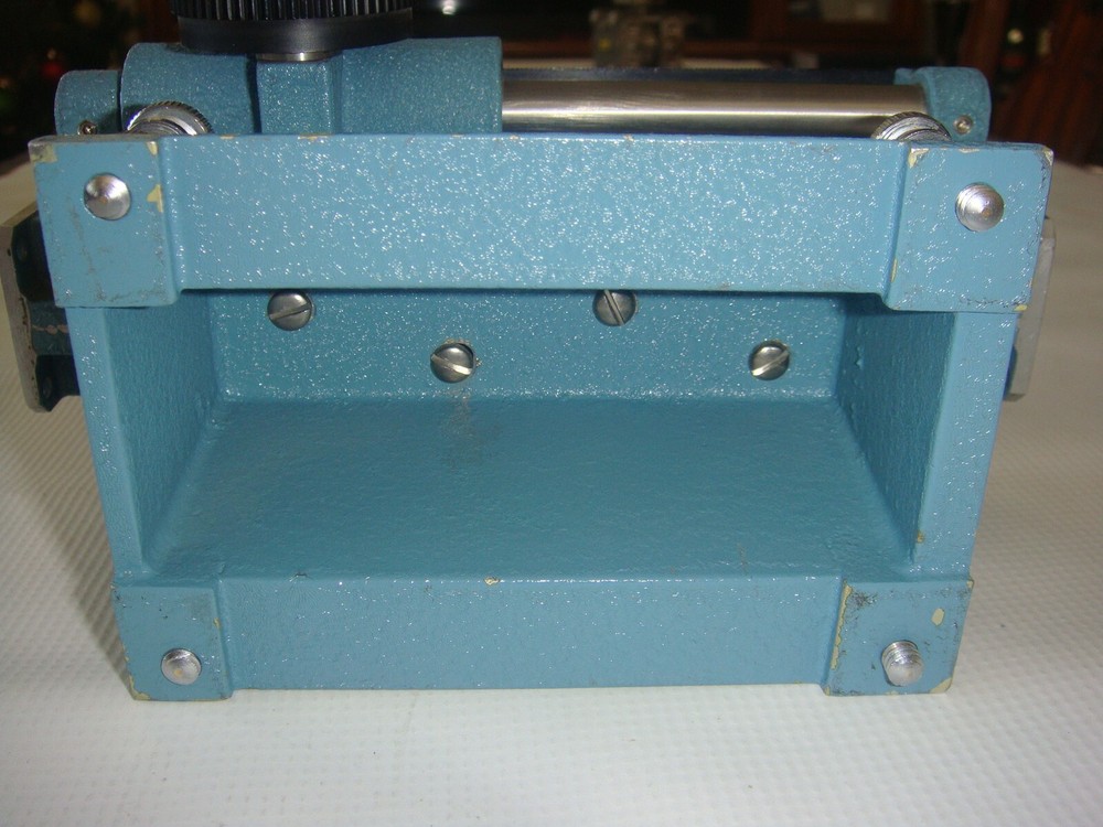 NARDA Impedance Meter Model: 220