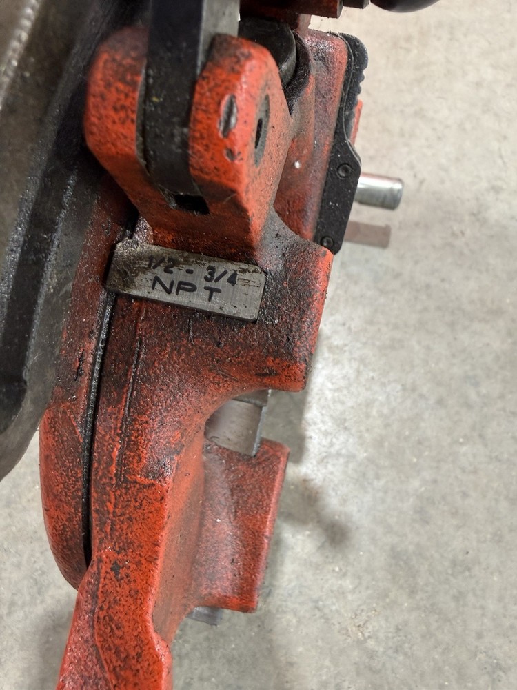 RIDGID 1224 Pipe Threading Machine