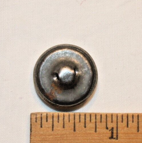5 Vintage Metal Buttons Floral Theme