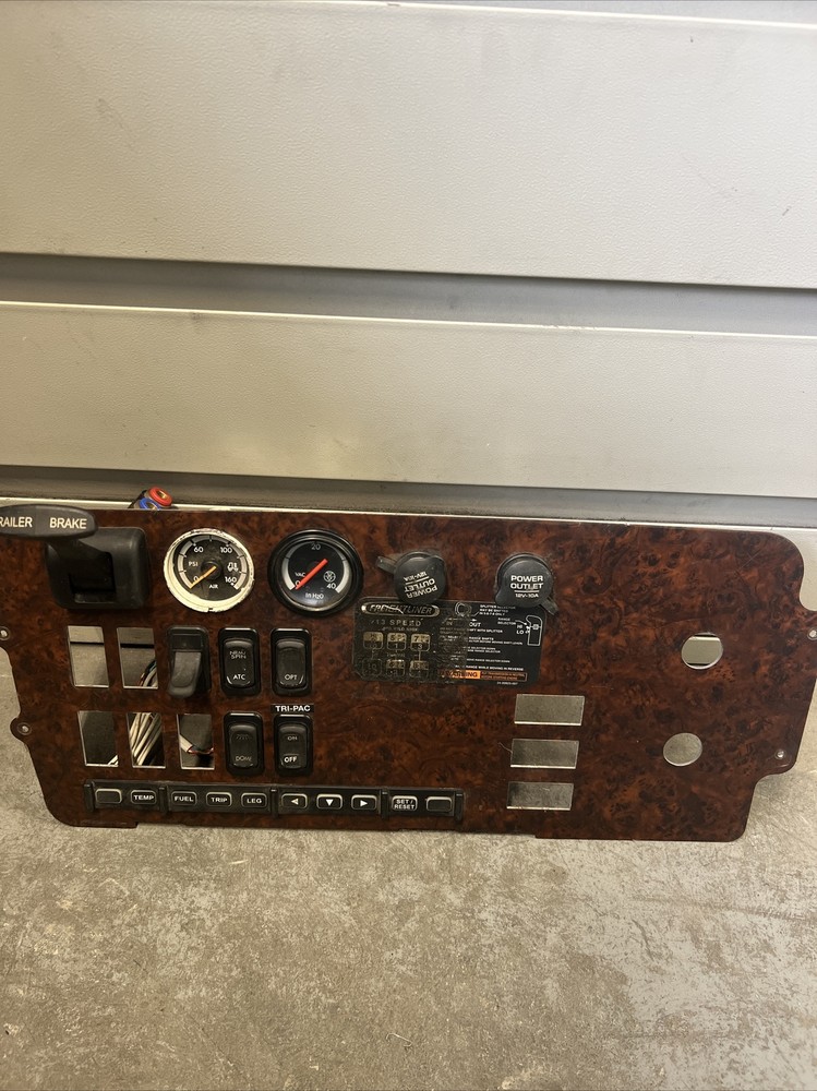 Freightliner C120 CENTURY SWITCH PANEL Dash Panel - W67384  #432