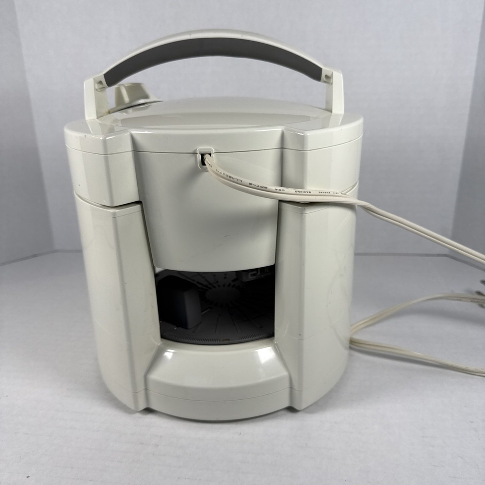 Black & Decker Lids Off Automatic Jar Opener White JW200 Working