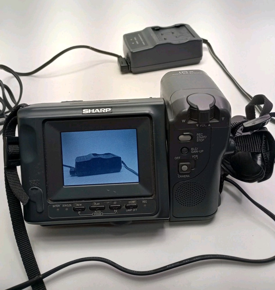 Sharp Viewcam VL-E600U 8mm camcorder (Tested Working) No Battery