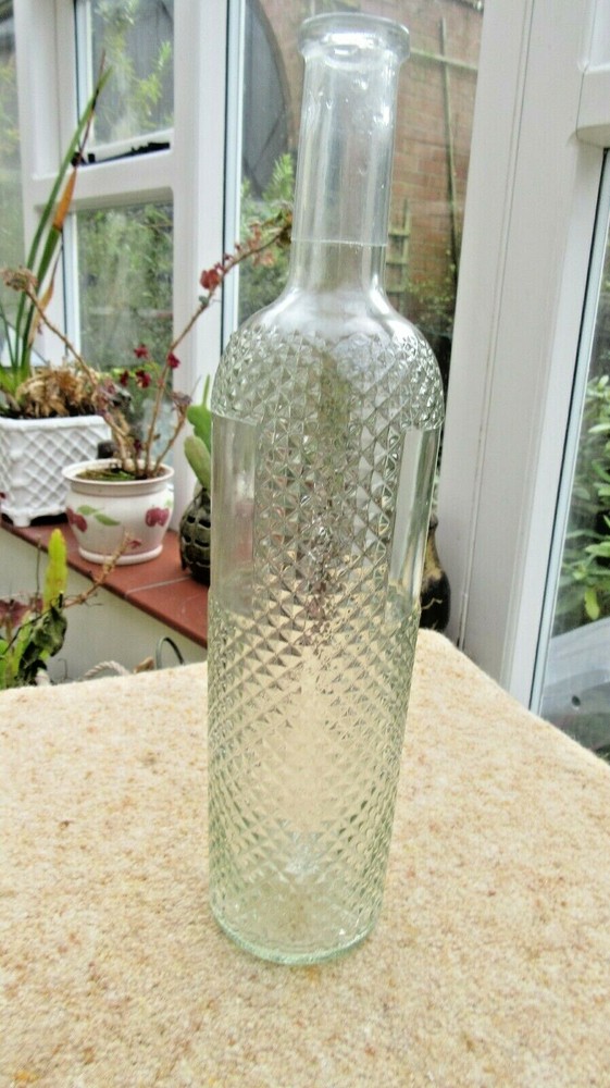 Clear Glass Bottle 750ml
