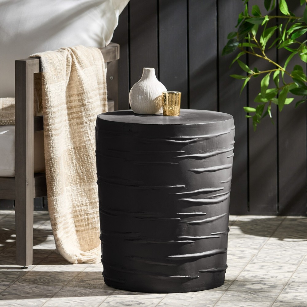 Aubree Outdoor 16-inch Light-Weight Concrete Side Table