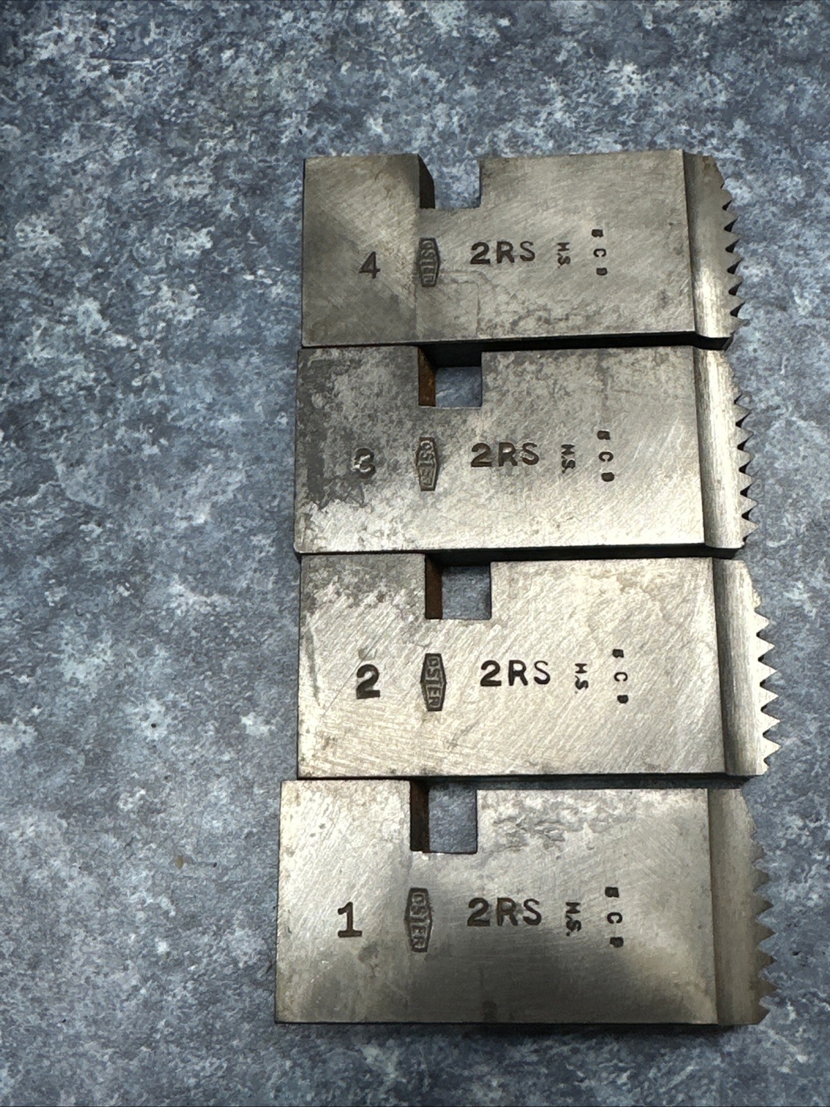 1-1/8 - 7 NC BOLT DIES OSTER 2RS 572CW Vintage Set Made In USA