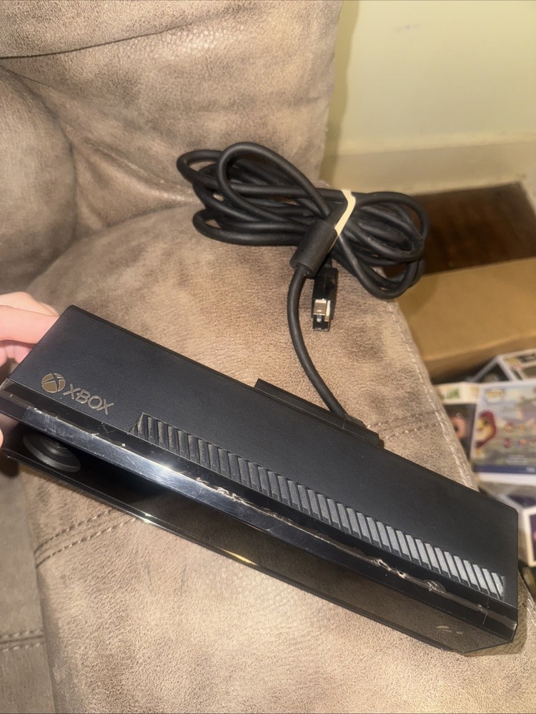 Microsoft Xbox One Kinect Sensor Bar Model 1520 - Black | B1