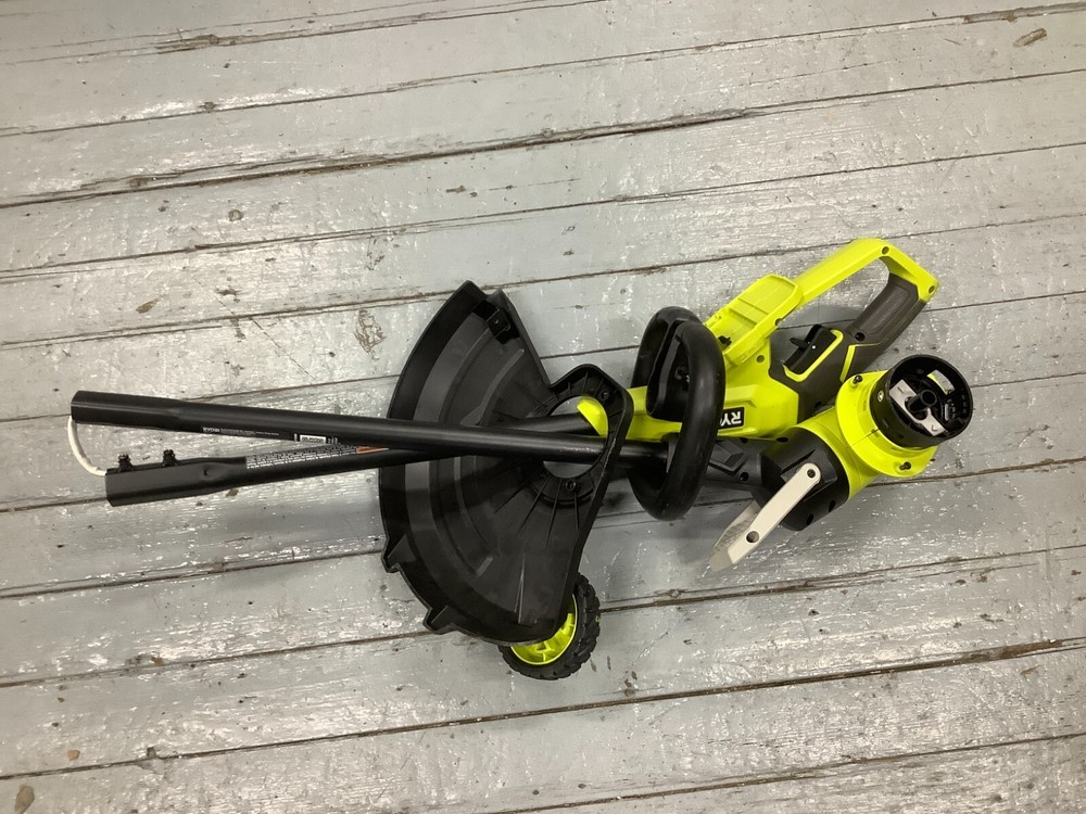 Ryobi ONE+ 18V 13in Cordless String Trimmer/Edger Tool Only P20018 MISSING SPOOL