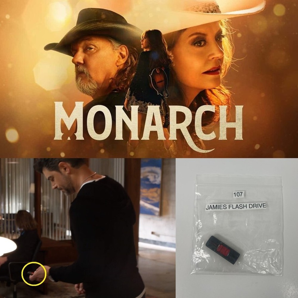 Monarch FOX Screen Used Jamies Flash Drive