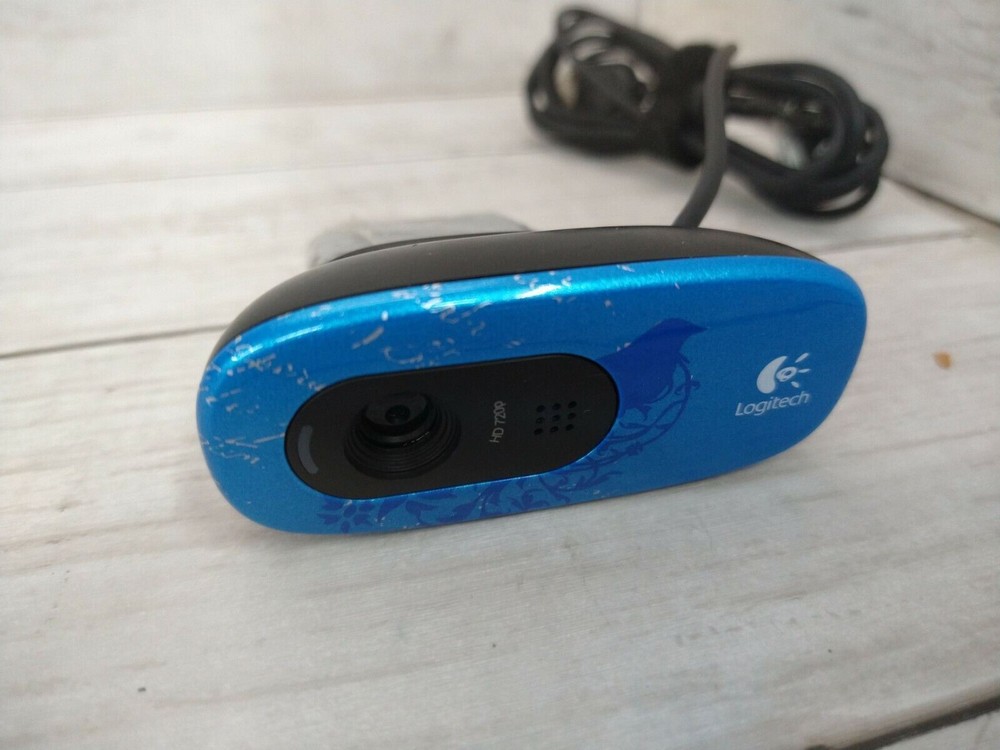 Logitech HD Webcam 720p Model V-U0018 Built In Microphone USB Camera
