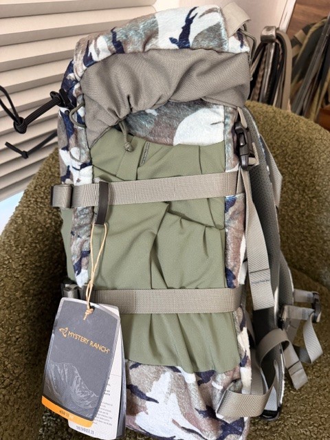 ​Mystery Ranch Treehouse 20 Treestand Pack - NWT - Silent Fabric -DPM Canopy