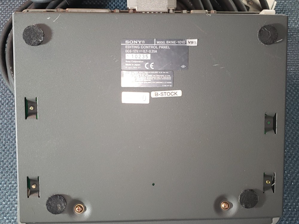 SONY EDITING CONTROL PANEL - MODEL BKNE-1010 W/ CORD - WORKS