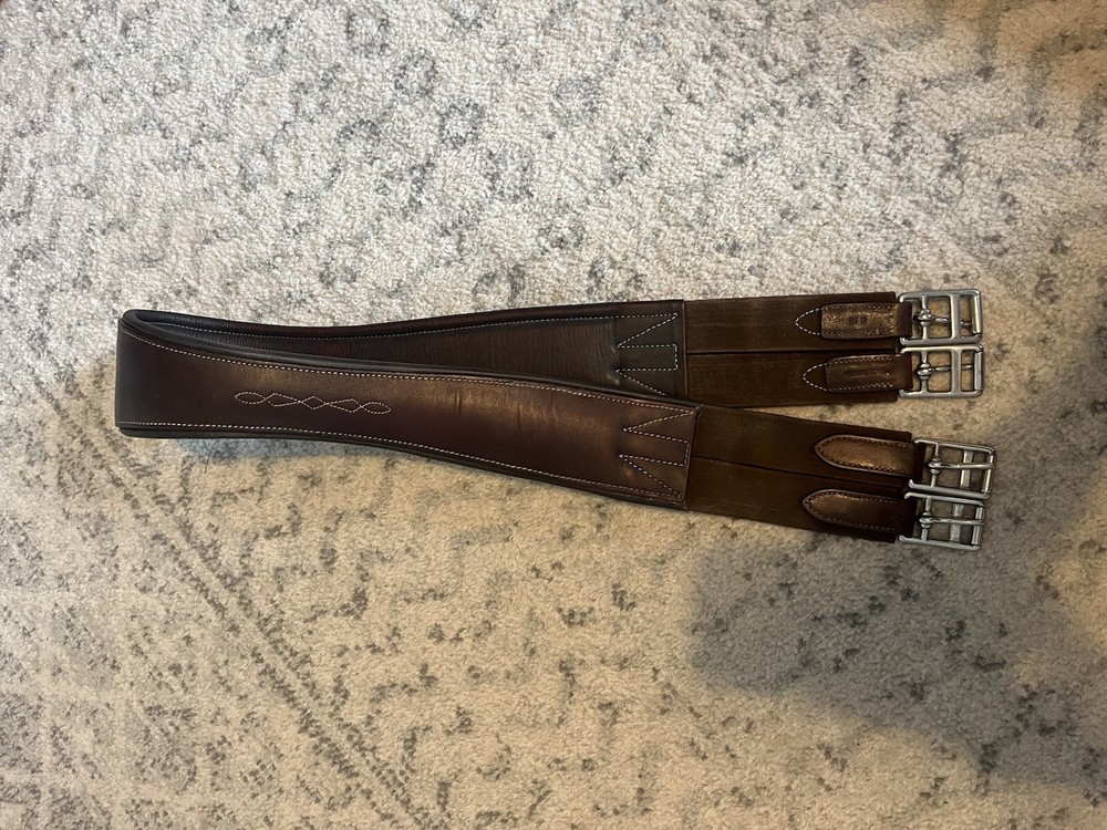 Showman’s Leather Girth 52”