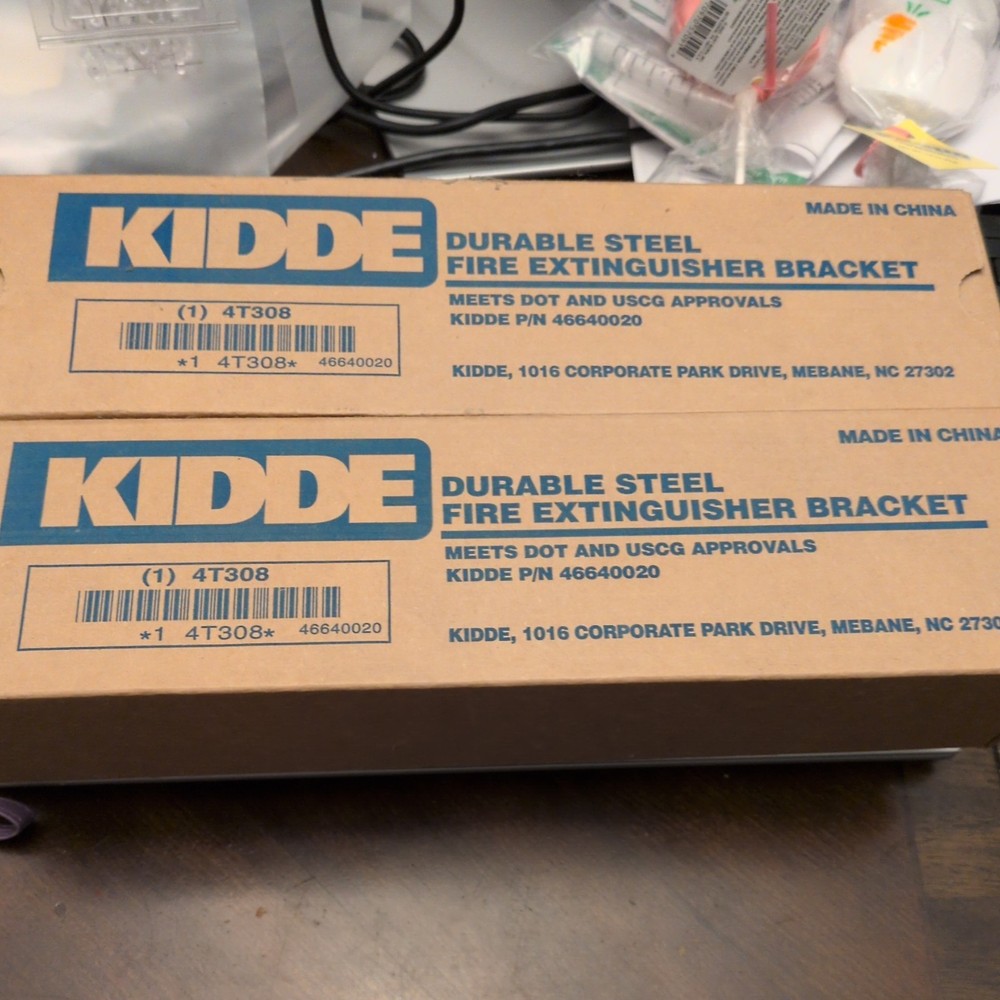 Kidde Mounting Bracket for 4-5lb Fire Extinguisher - 466400 - NEW
