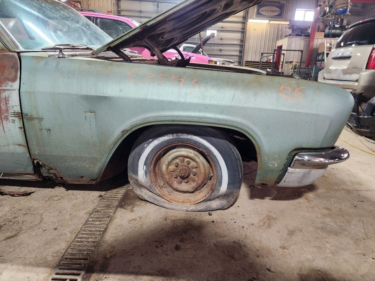 Manual Transmission 3 Speed 6-250 Fits 1966 CHEVROLET BISCAYNE 1325865