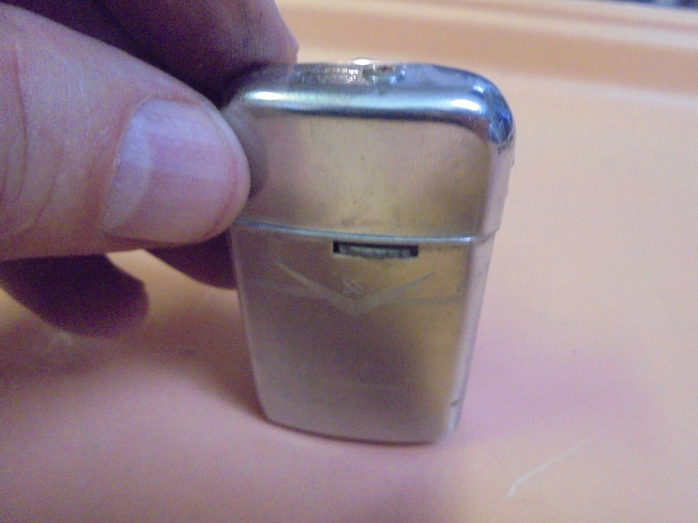 Vintage Ronson Cigarette Lighter