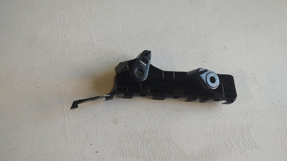 2017-2018 Mazda 3 SDN 2Pcs Front LFT/RT Bumper Retainers Brackets Mounting-OEM