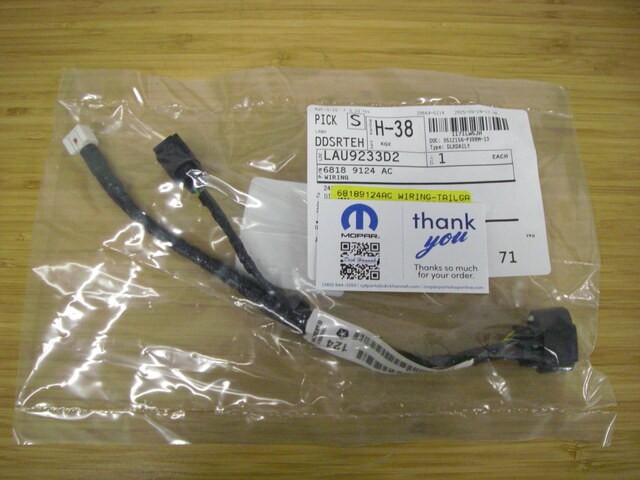 Genuine Mopar Tailgate Wiring 68189124AC