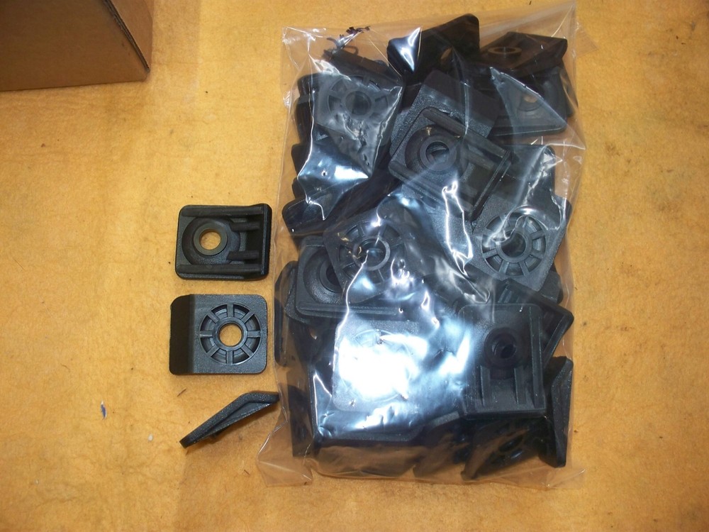 Snowmobile Track 5/16" Stud Backer Plate 48 Pack Angle Bender Black Plastic NEW