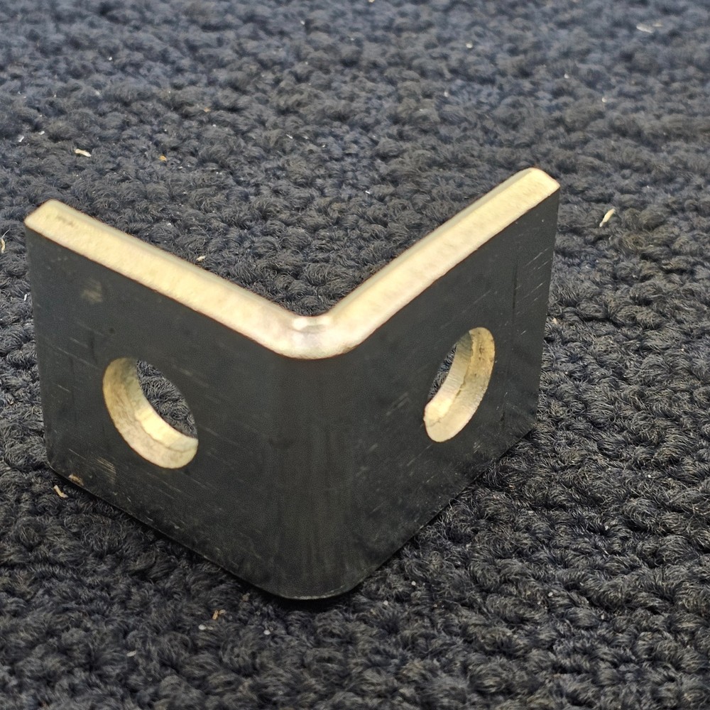 Anvil-Strut AS603 Galvanized Two Hole End Angle Fitting/Connector