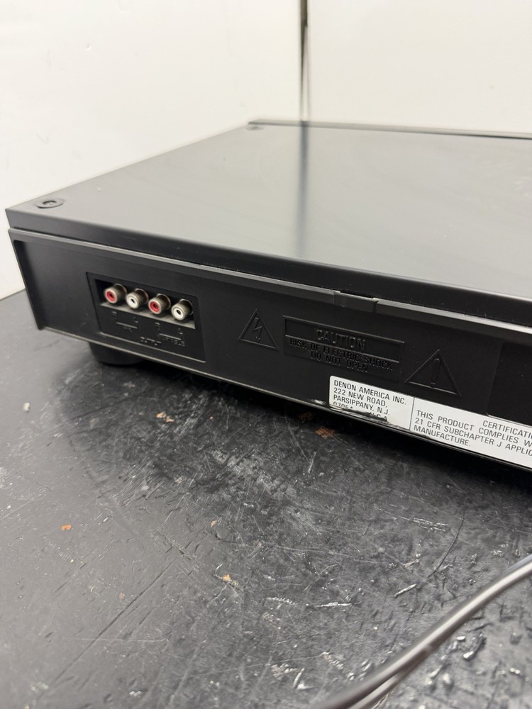 Denon DCD - 800 PCM Audio Technology / Compact Disc Player As Is For Repair
