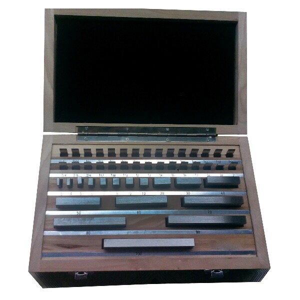 87 PIECE GRADE JIS 2 METRIC RECTANGULAR GAGE BLOCK SET (4101-1042)