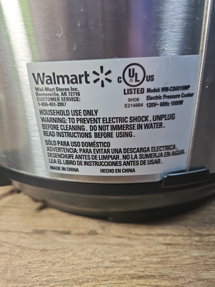 FARBERWARE 7-1 Programmable 6 quart Pressure Cooker Stainless WM-CS6016WP
