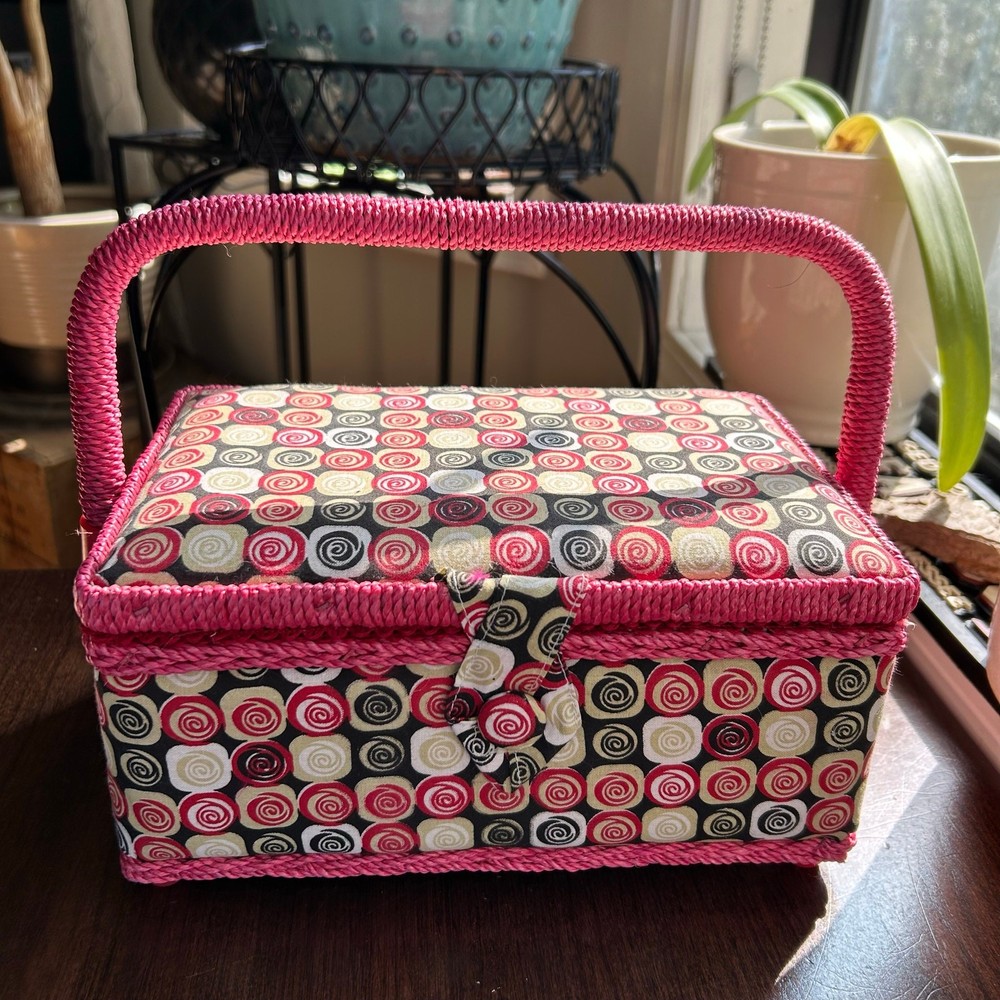 Wicker Sewing Basket Complete with Insert Tray & Extras