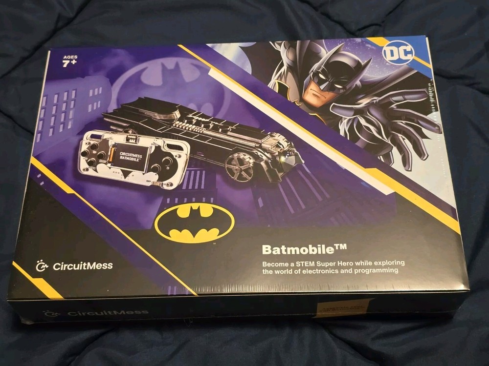 CircuitMess DIY RC Remote Control Batmobile Code Build Drive Kit 7+ STEM Car NEW