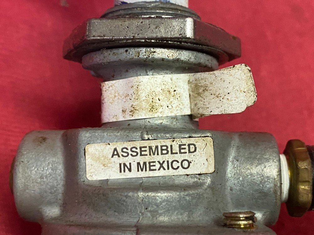 BENDIX SWITCH TRAILER HAND BRAKE ,VALVE, 5000769 , PRE TRIP BRAKE CHECK