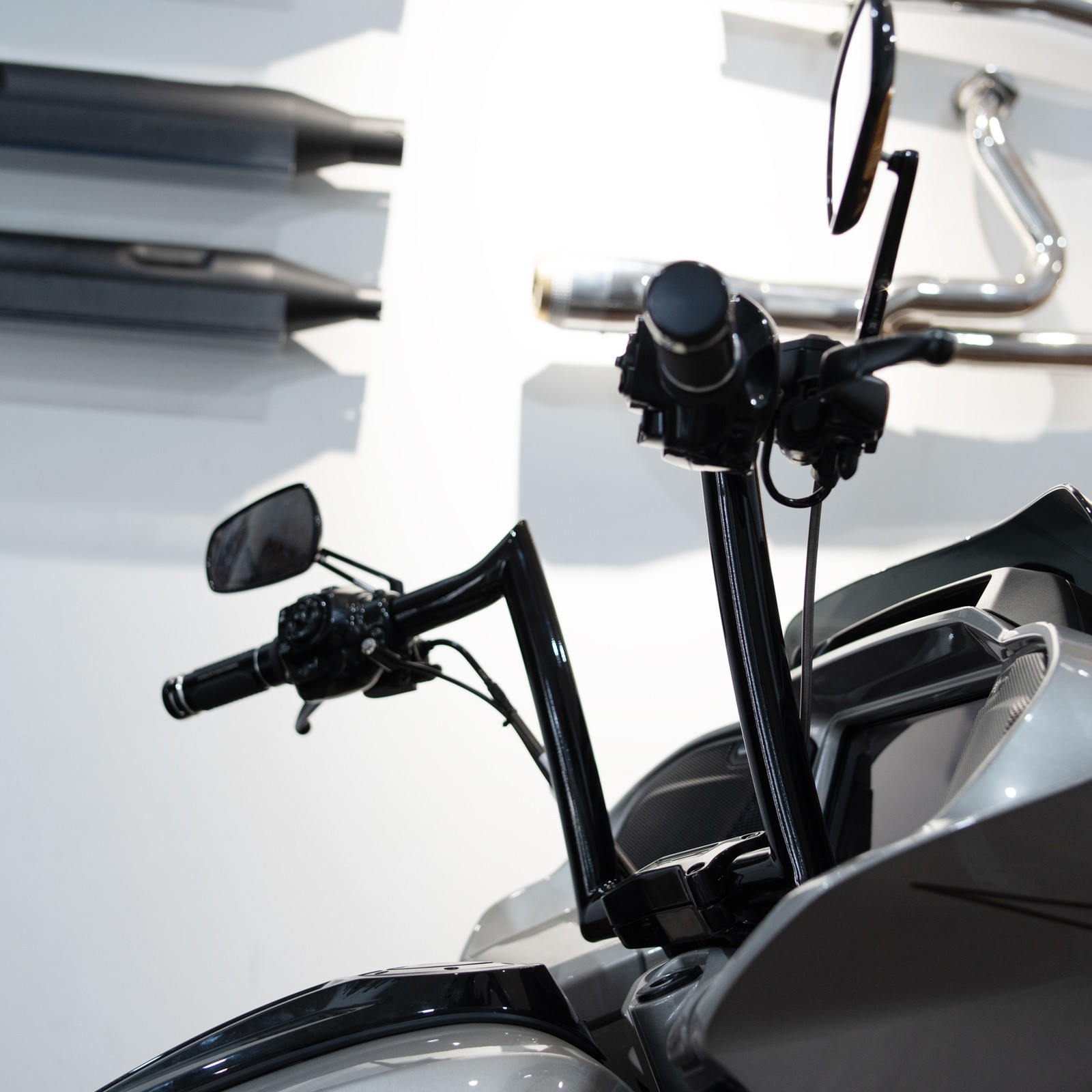 Handlebar for Harley Davids CVO Road Glide 2024+，Road Glide2025+ Black