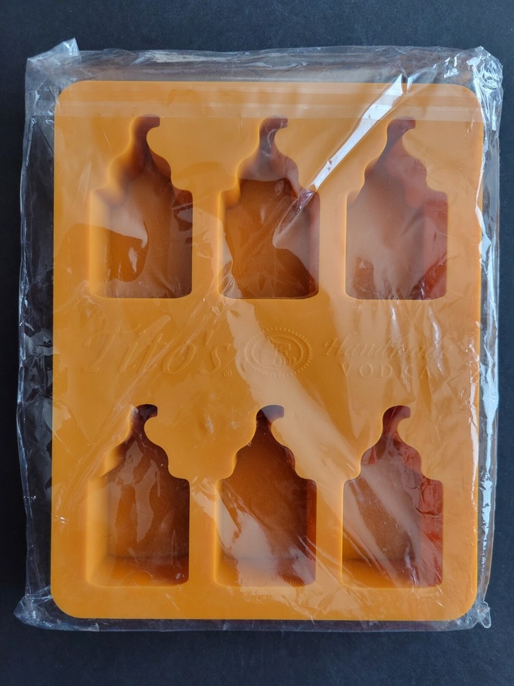 NIP Tito's Handmade Vodka Silicone Ice Cube Tray