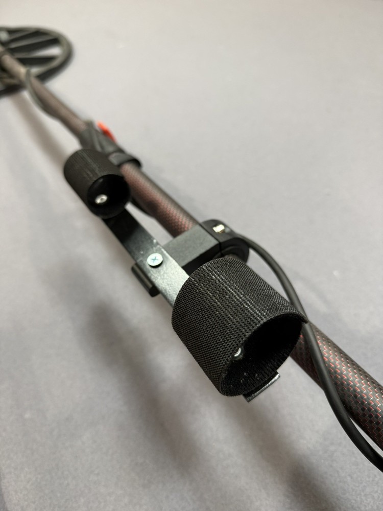 Pinpointer Mount For Detector Minelab Pro Find. Garrett Pro-pointer weighs 5 oz