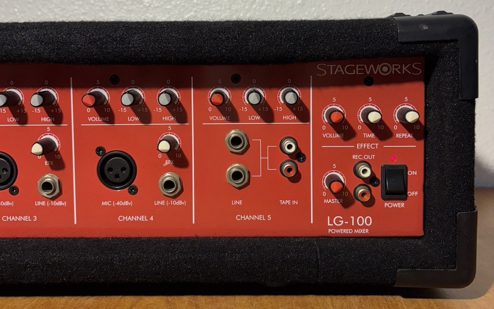 STAGEWORKS LG-100 Powered Mixer 100 Watts