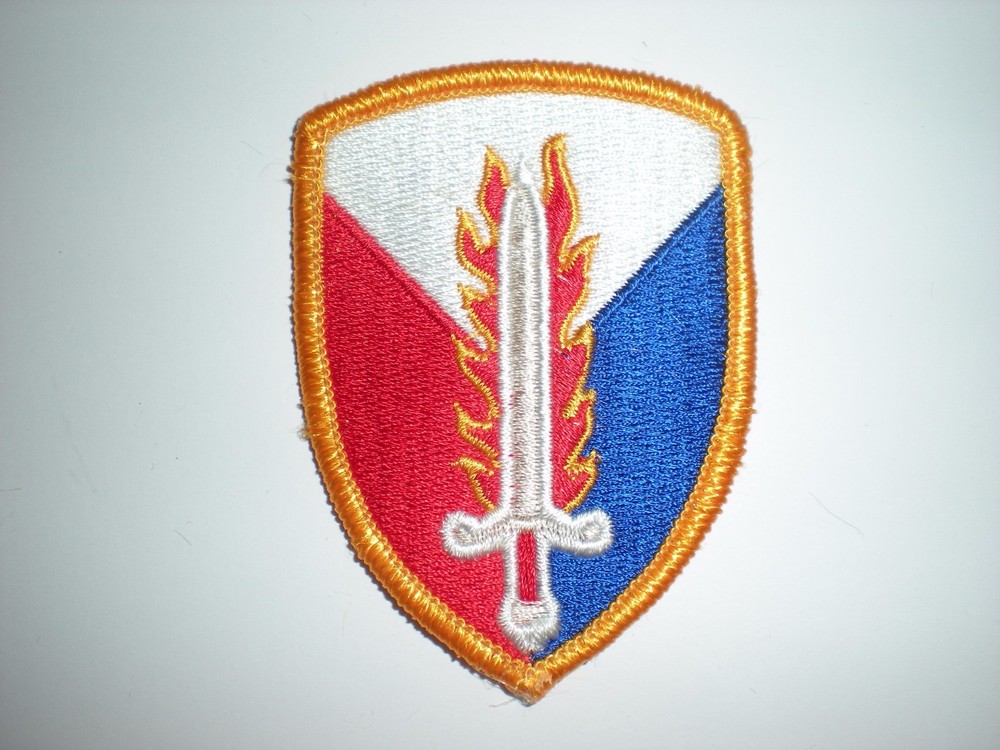 US ARMY 409TH FIELD SUPPORT BRIGADE PATCH - FULL COLOR