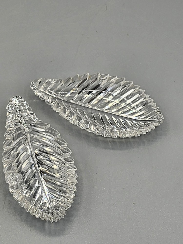 Set Of 2 Crystal Leaf Salt Cellars. *READ *