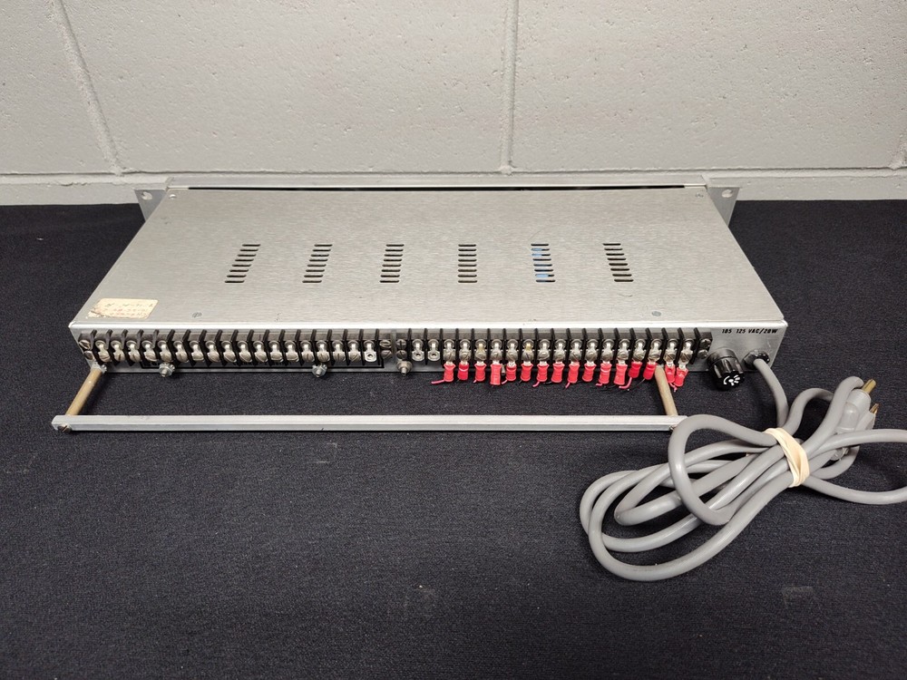 Thomson-CSF Laboratories Dual Distribution Amplifier 1602